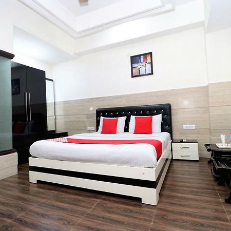 Oyo 30848 Hotel Signature Firozpur Exterior photo